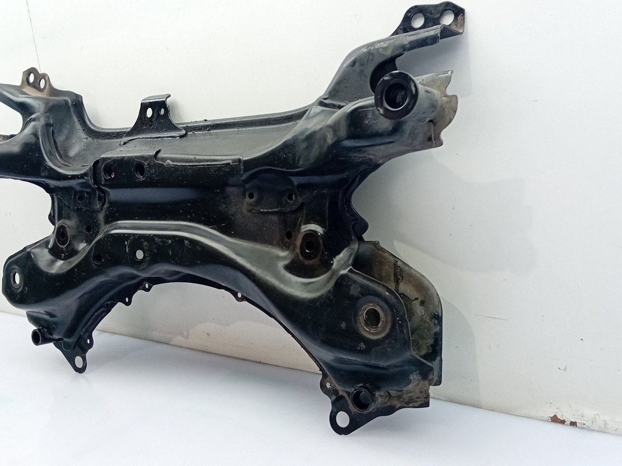 Charriot frente TOYOTA Auris Hatchback (_E18_) Imagem-1