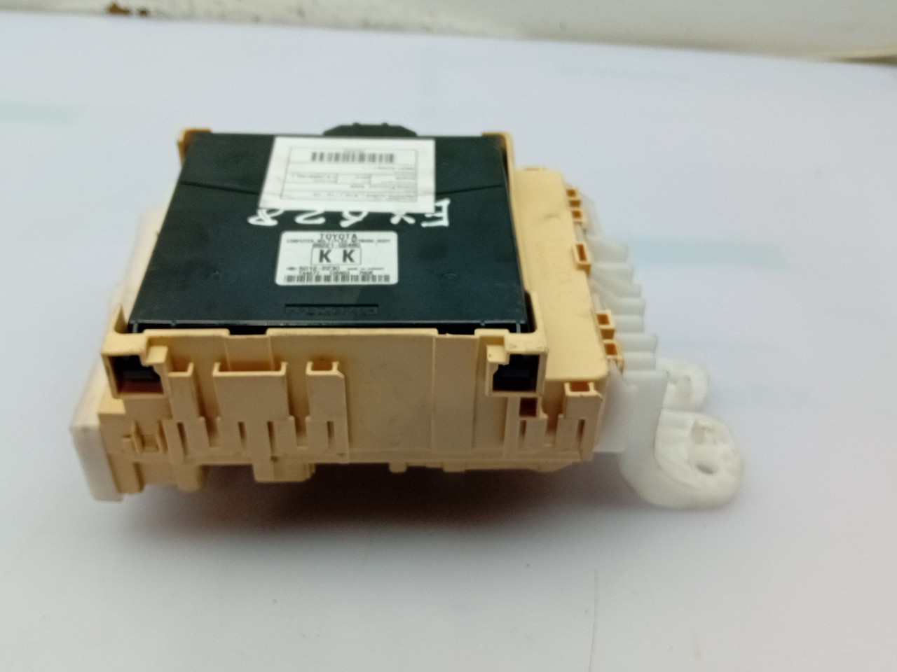 Boîte de fusibles / SAM / BSI TOYOTA Auris Hatchback (_E18_) Imagem-2