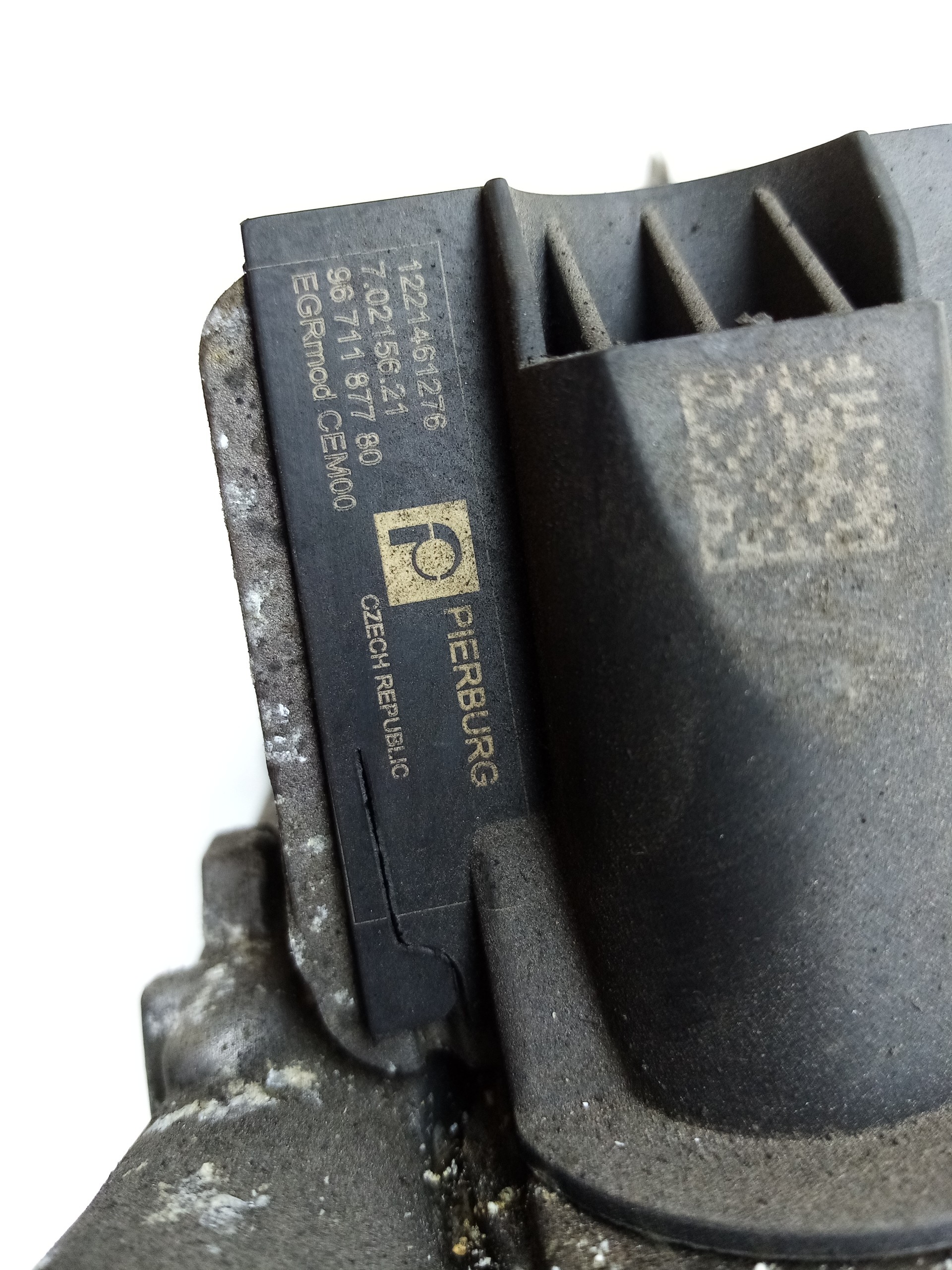 EGR valve PEUGEOT 3008 I (0U_) Imagem-1