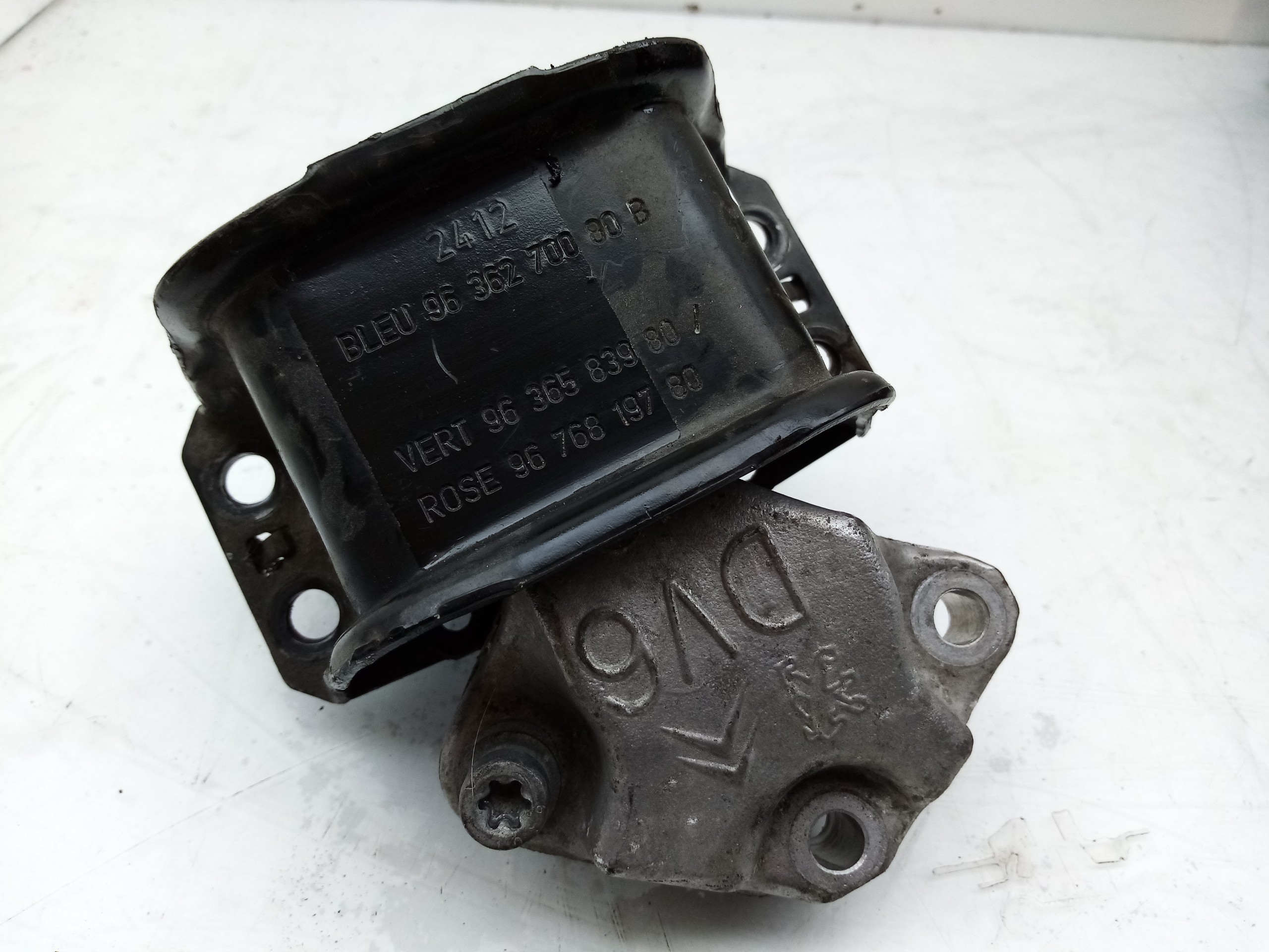 Engine Mount PEUGEOT 3008 I (0U_) Imagem-2