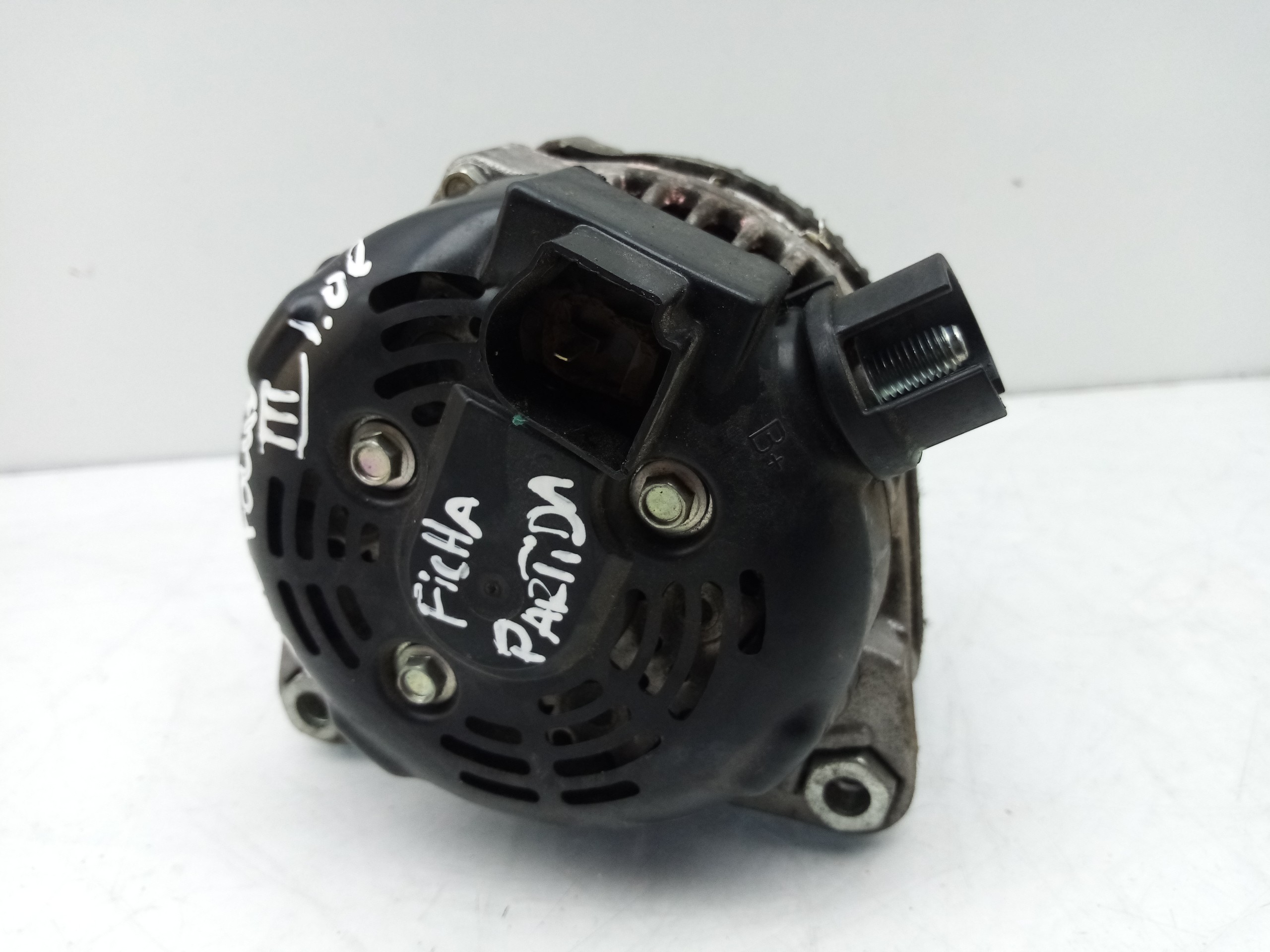 Alternator FORD Focus III Imagem-1
