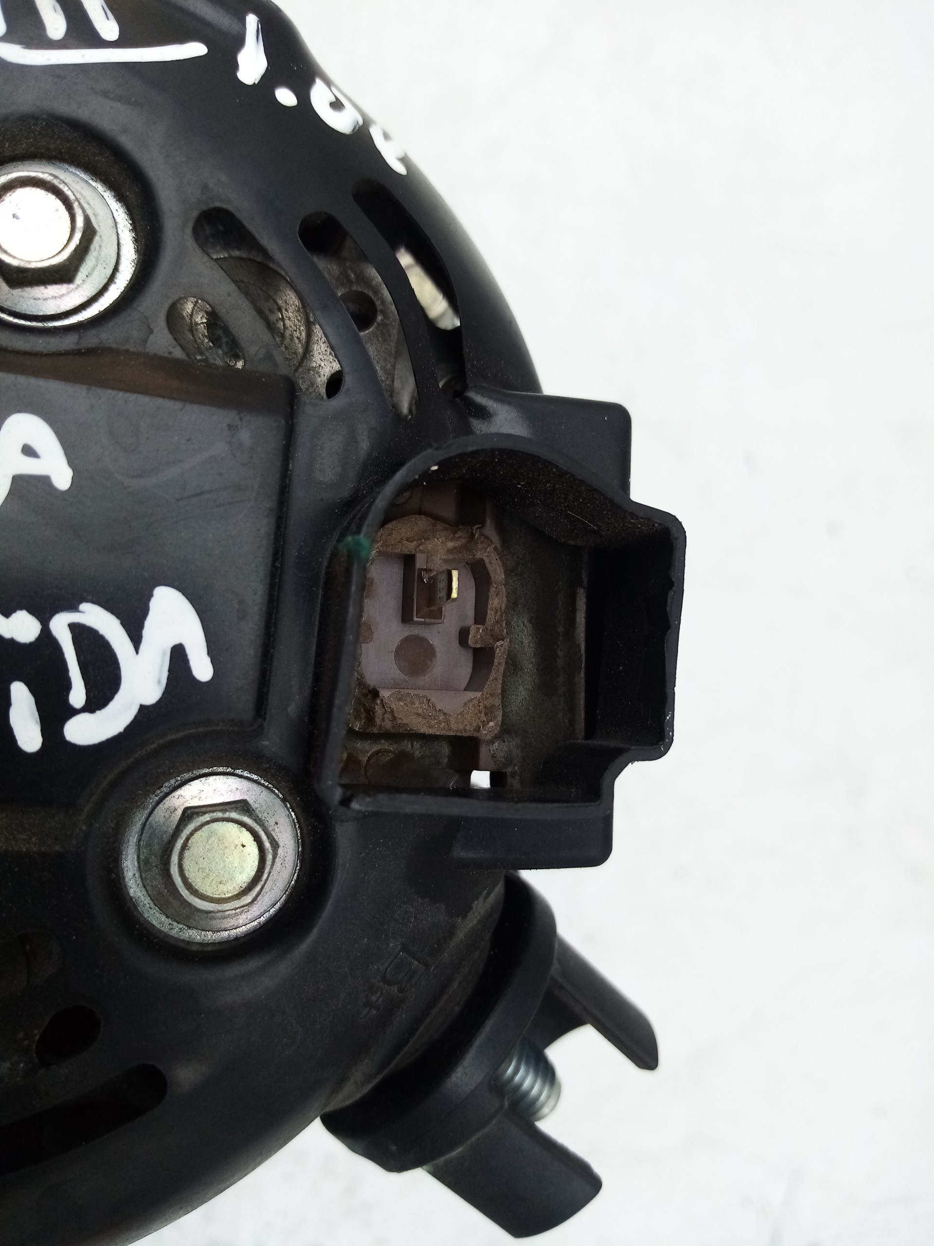 Alternator FORD Focus III Imagem-3