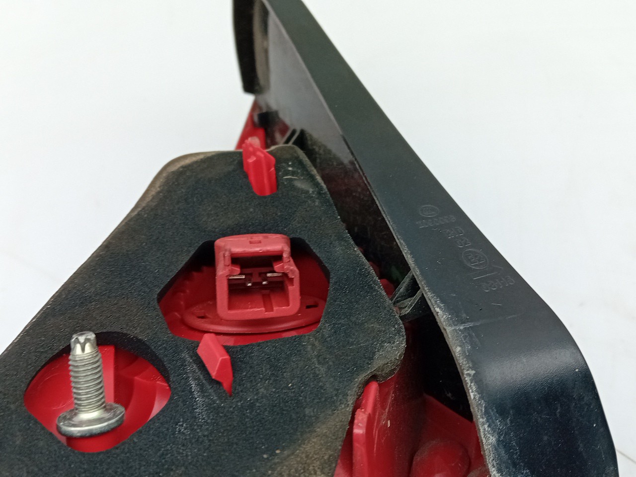 Left Tailgate light  PEUGEOT 3008 I (0U_) Imagem-2