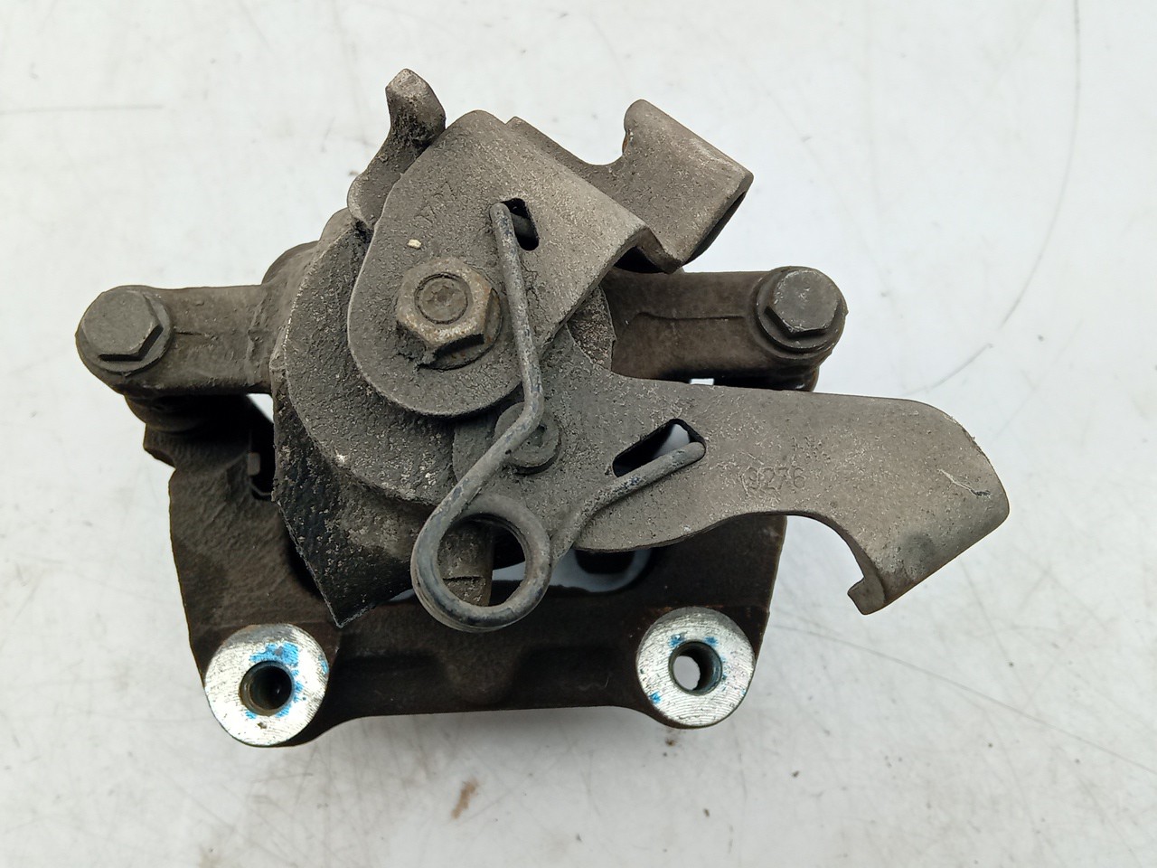 Right rear Brake Caliper PEUGEOT 3008 I (0U_) Imagem-2