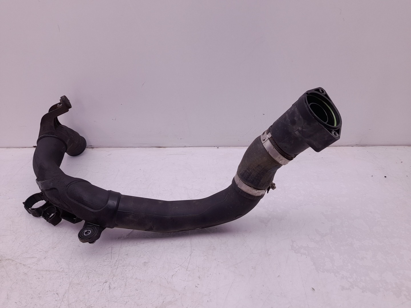 Intercooler pipe SEAT Ibiza IV SportCoupe Van (6J1, 6P5) Imagem-1