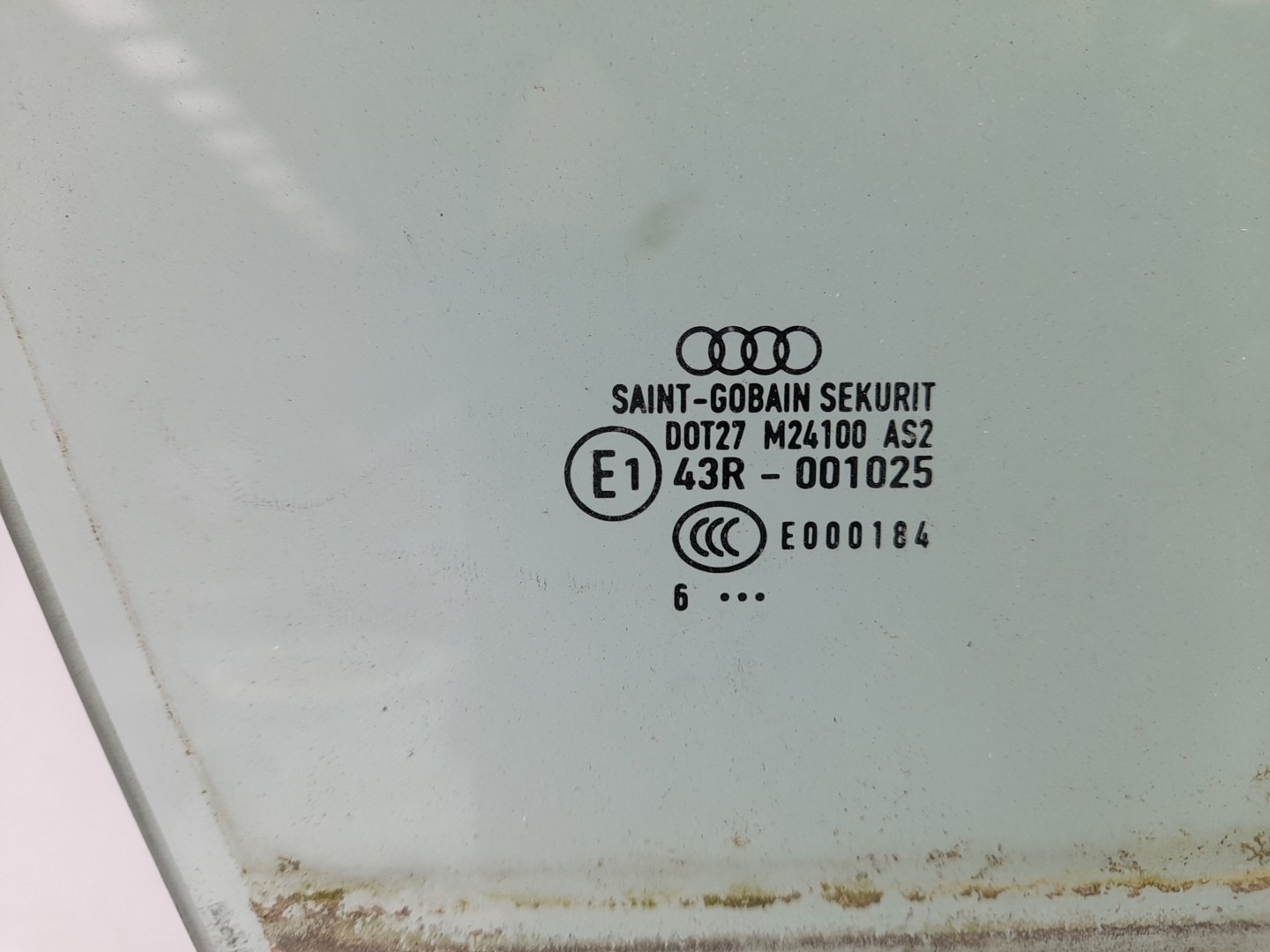 Vidrio puerta Delantero Derecho AUDI A4 (8EC, B7) Imagem-1