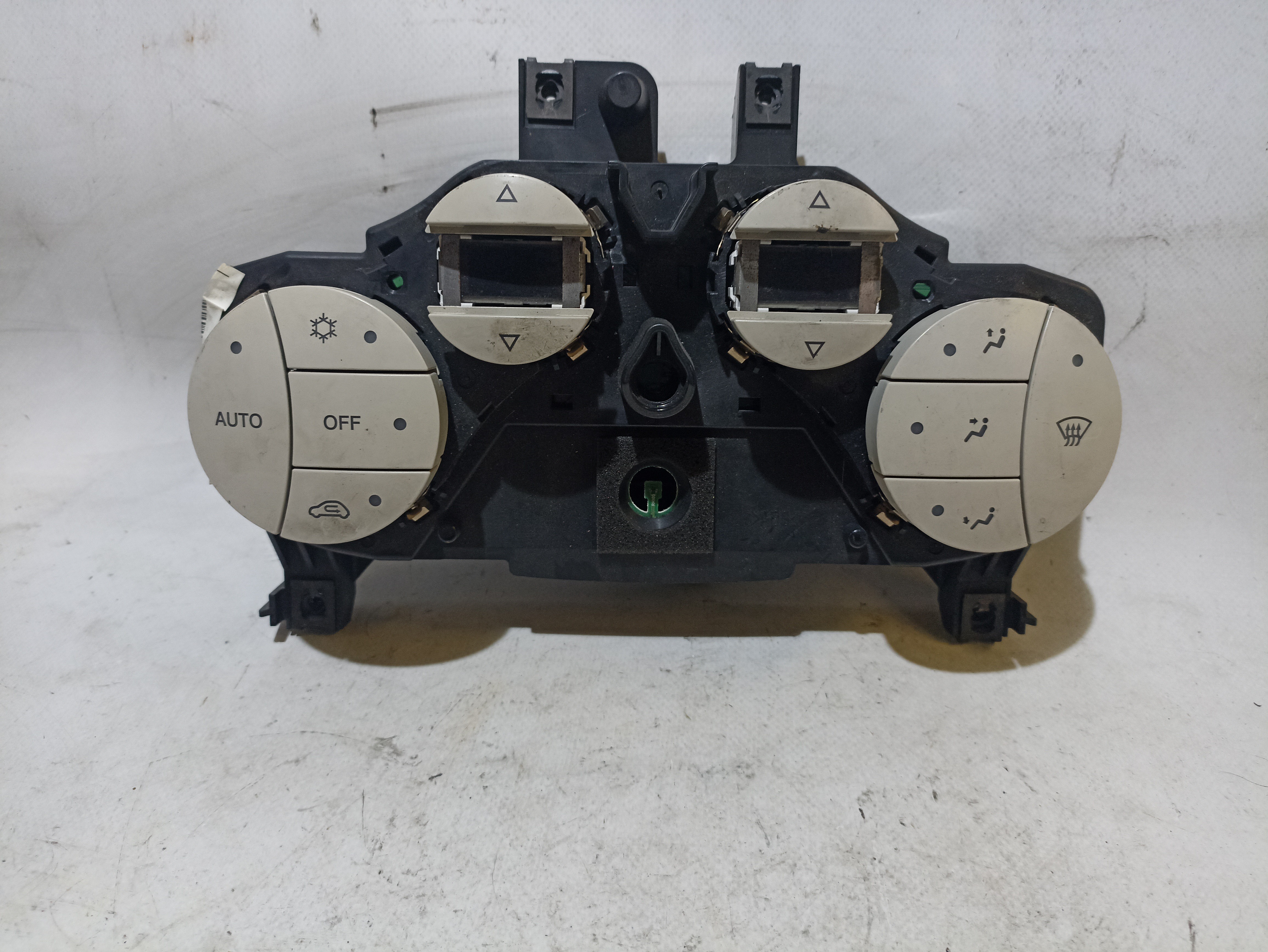 Pulsante / interruttore aria condizionata