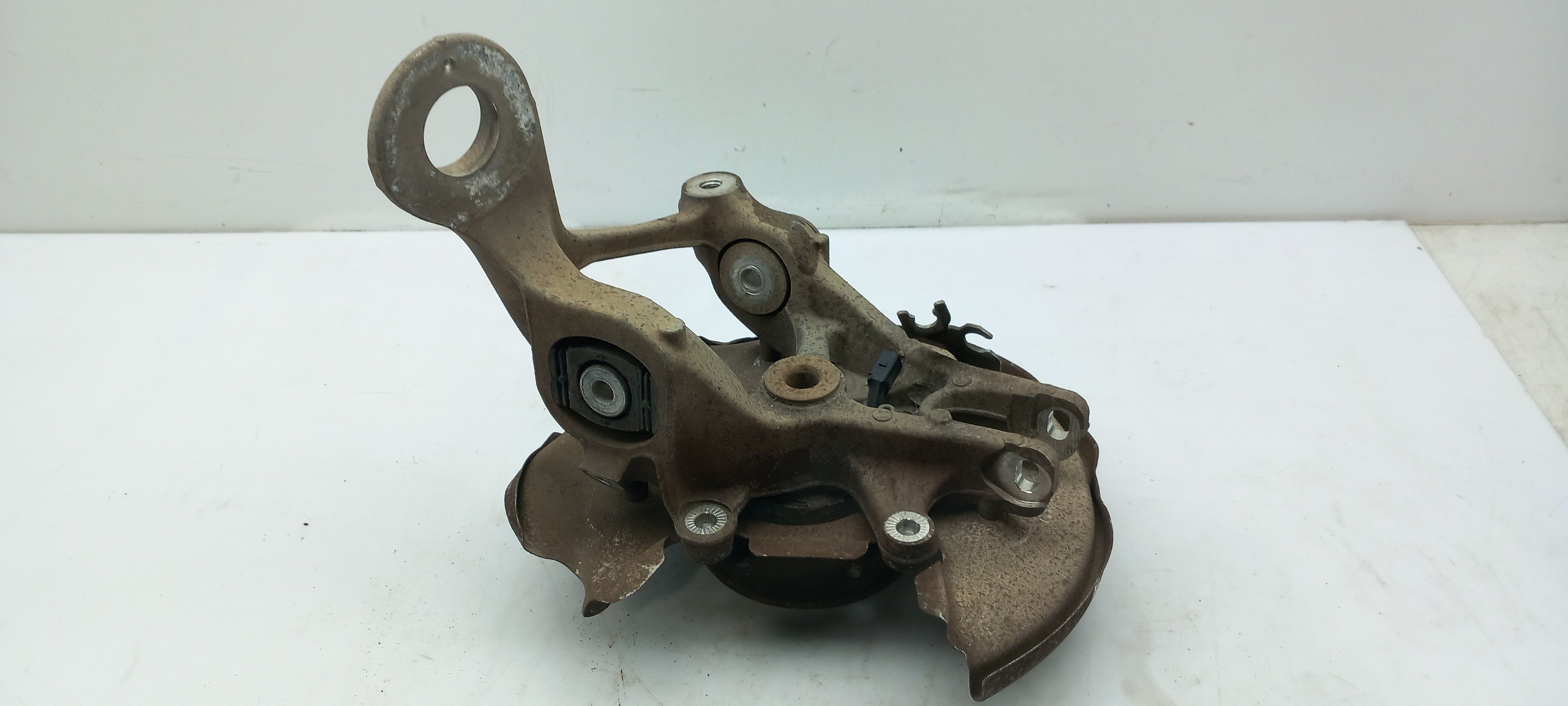 Right rear steering knuckle AUDI A4 (8K2, B8) Imagem-2