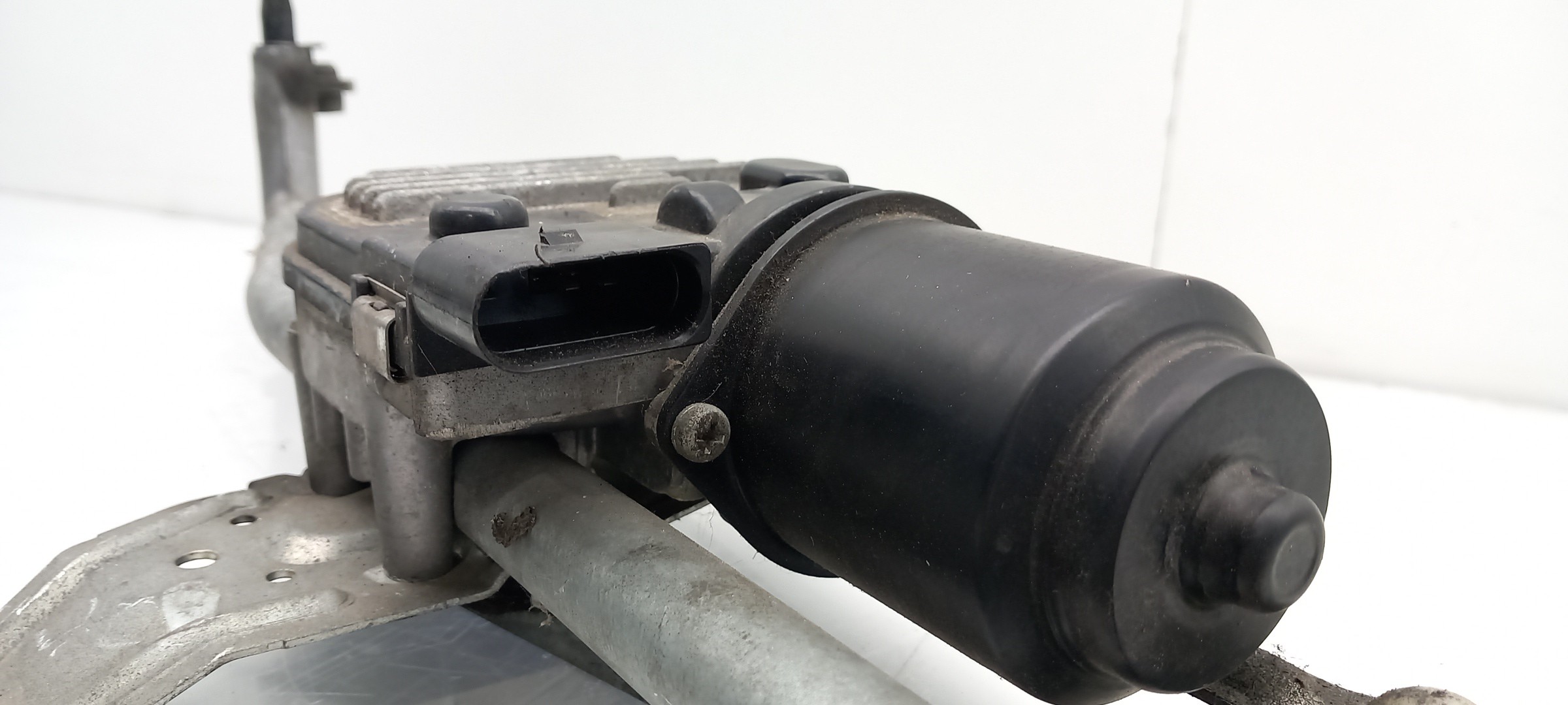 Motor limpa vidros trás VOLKSWAGEN Passat (3C2) Imagem-1