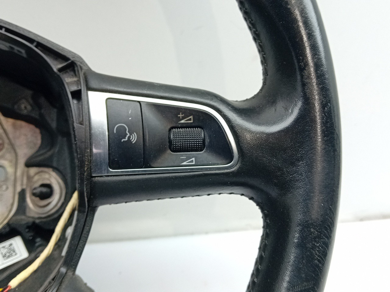 Steering wheel AUDI A4 (8K2, B8) Imagem-1