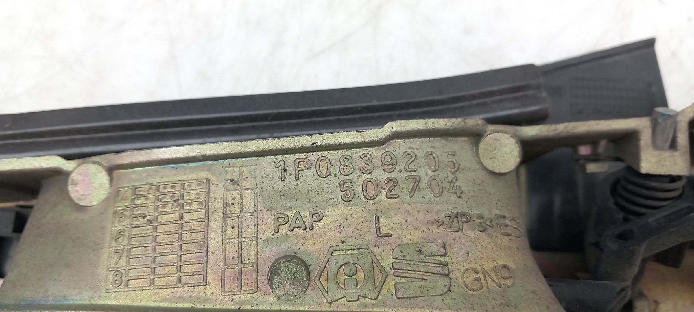 Left rear door handle SEAT Leon (1P1) Imagem-2
