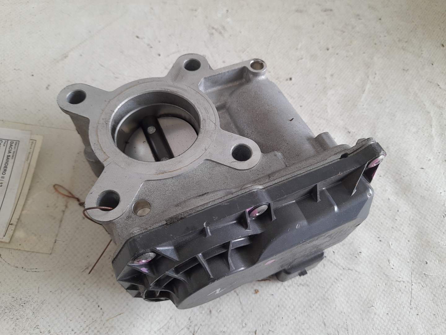 Throttle body DACIA Sandero II (5S_) Imagem-1