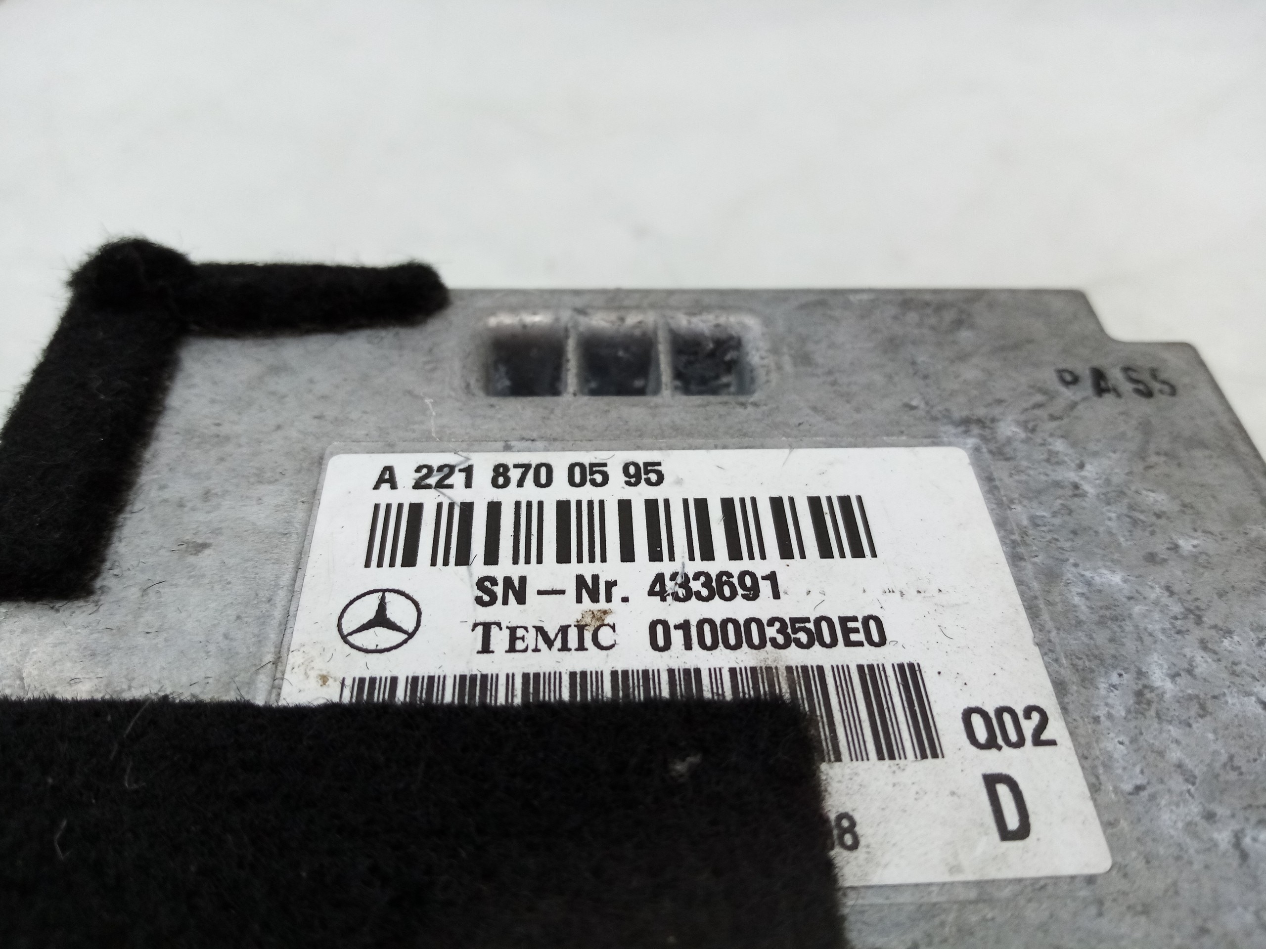 Módulo genérico MERCEDES-BENZ Classe S (W221) Imagem-2