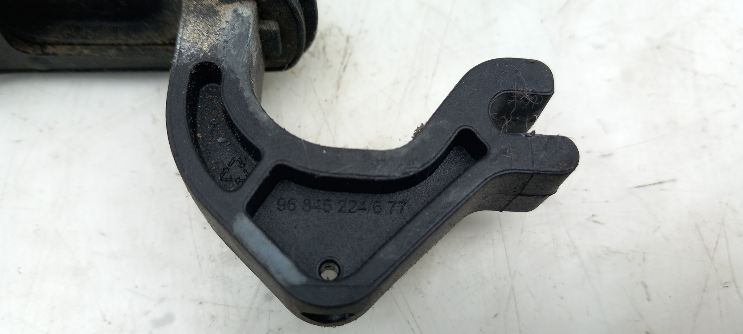 Puxador porta frente esquerda PEUGEOT Partner II Imagem-2