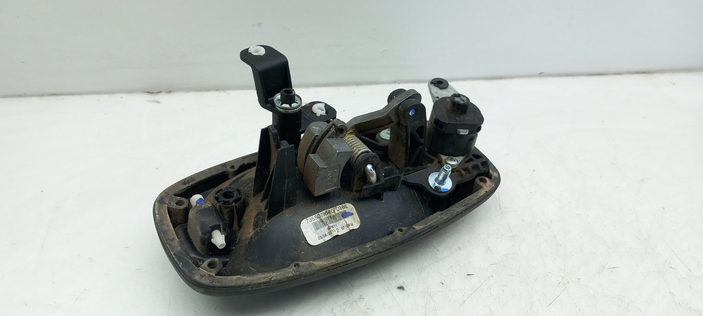 Maniglia porta anteriore sinistra FIAT Fiorino Furgão/Combi (225_) Imagem-1