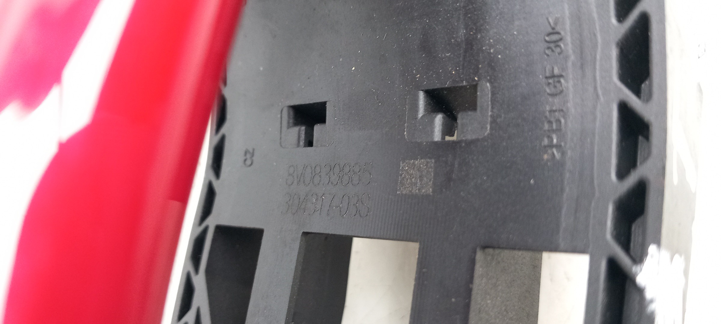 Poignée de porte arrière Droite AUDI A3 Sportback (8VA, 8VF) Imagem-2