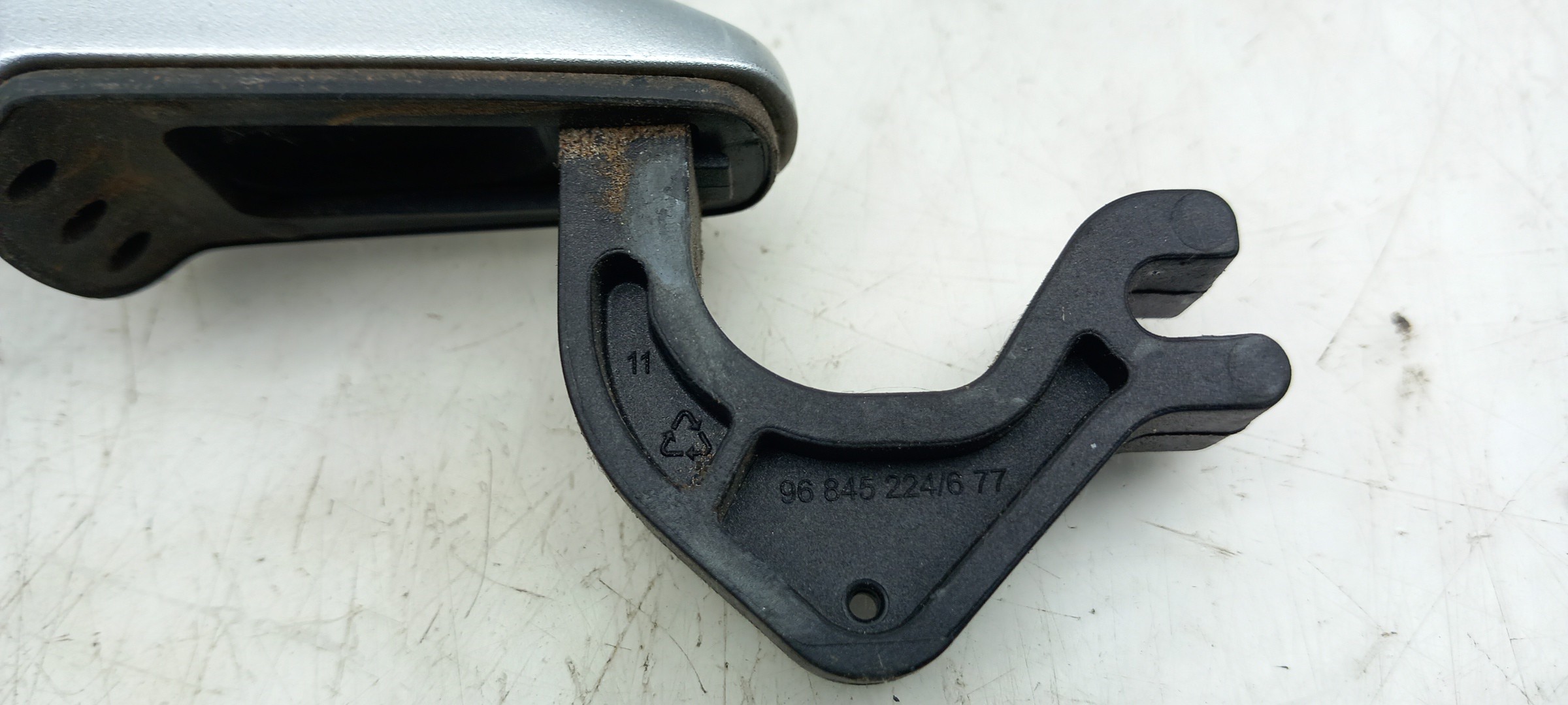 Puxador porta frente esquerda PEUGEOT 208 Imagem-3