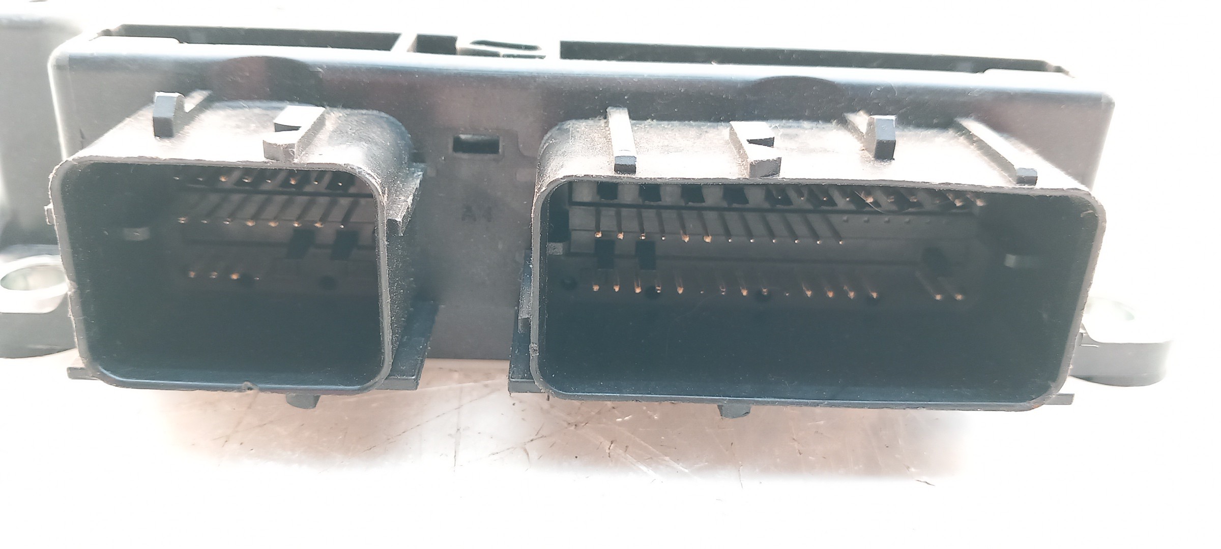 Generic Unit Module OPEL Corsa E Imagem-1