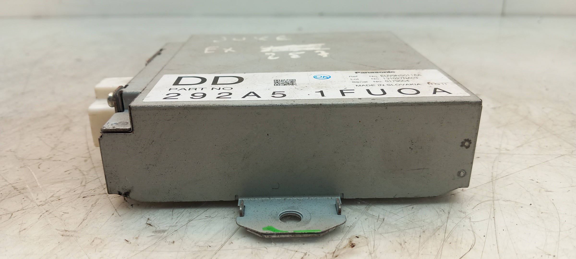 Module générique NISSAN Juke (F15) Imagem-2