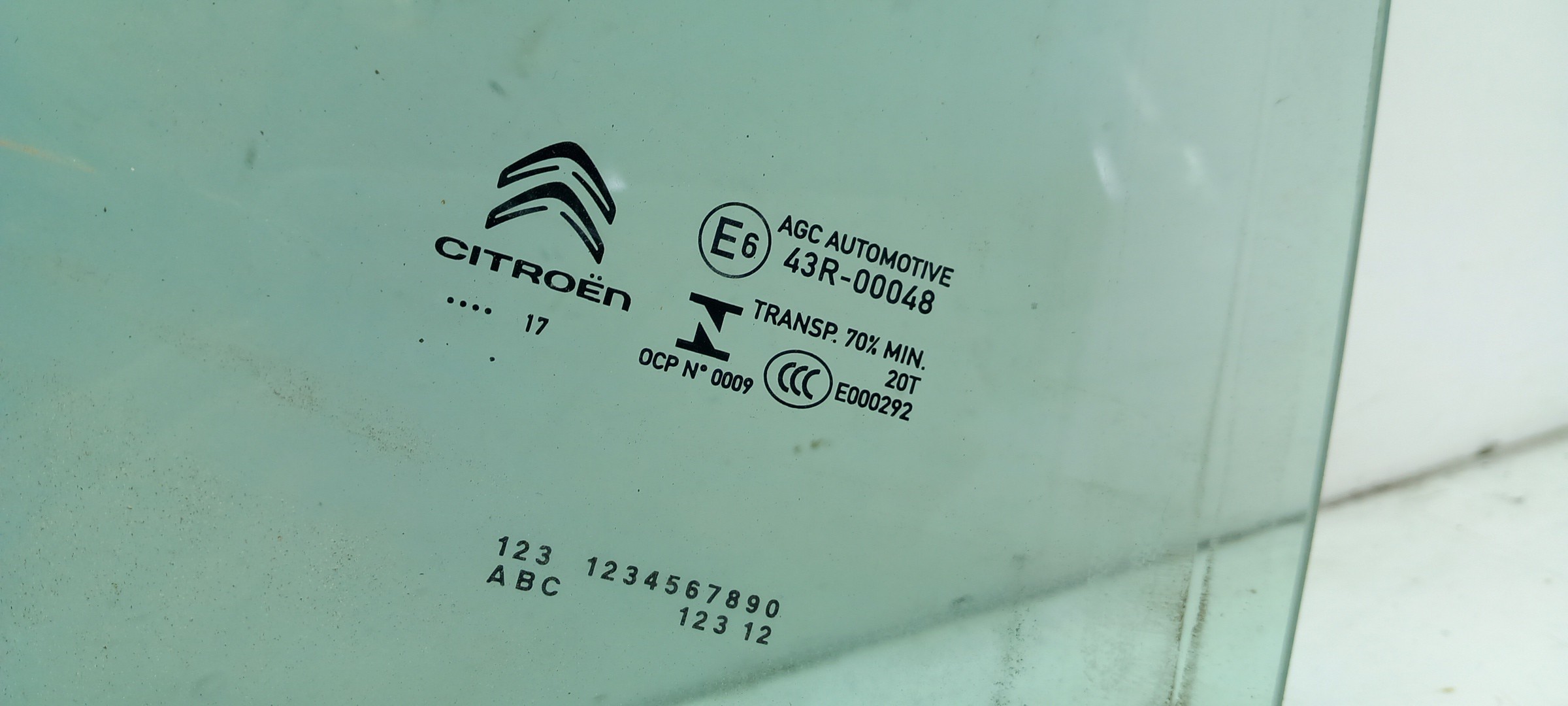 Vidrio puerta Trasero Derecho CITROËN C3 Aircross II (2R_, 2C_) Imagem-1