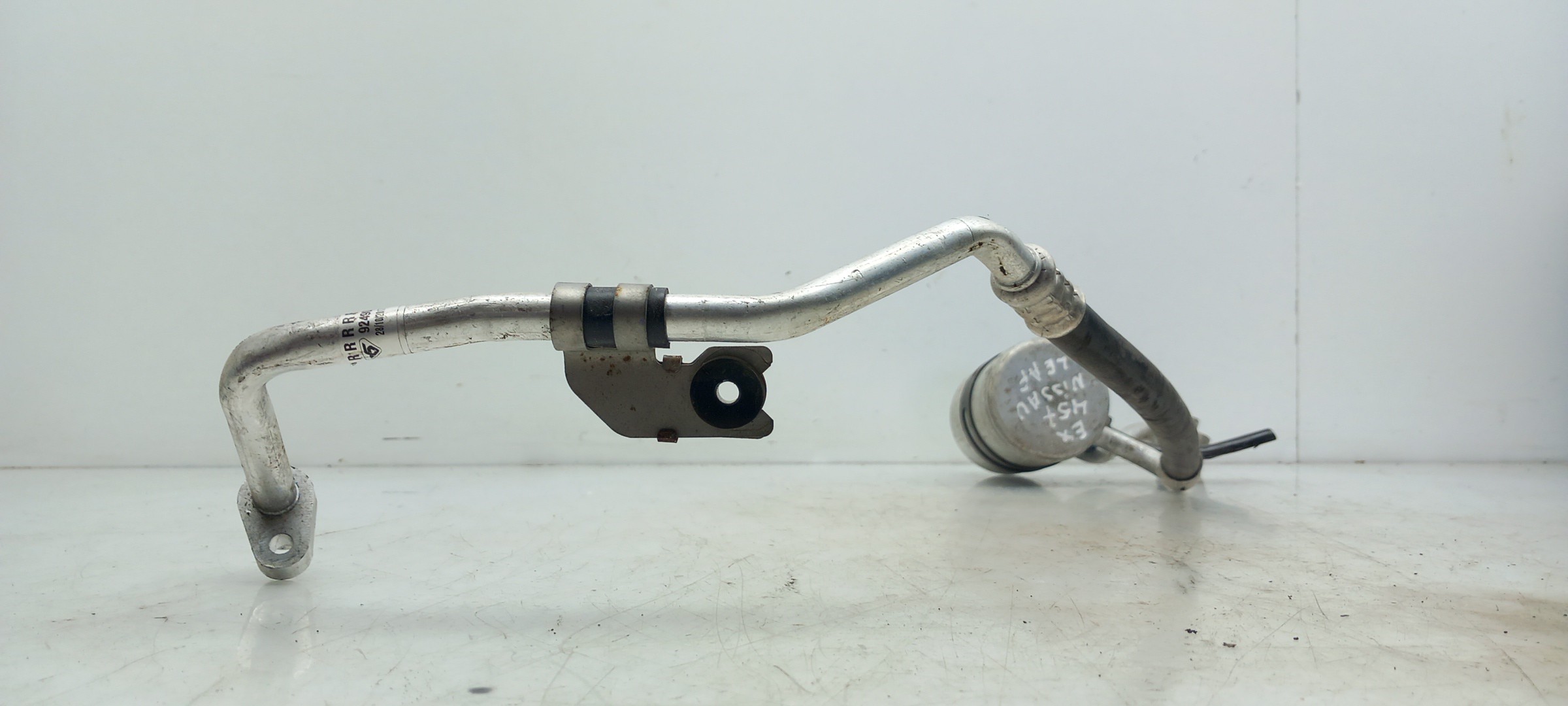 AC pipe NISSAN Leaf EV (ZE1) Imagem-1