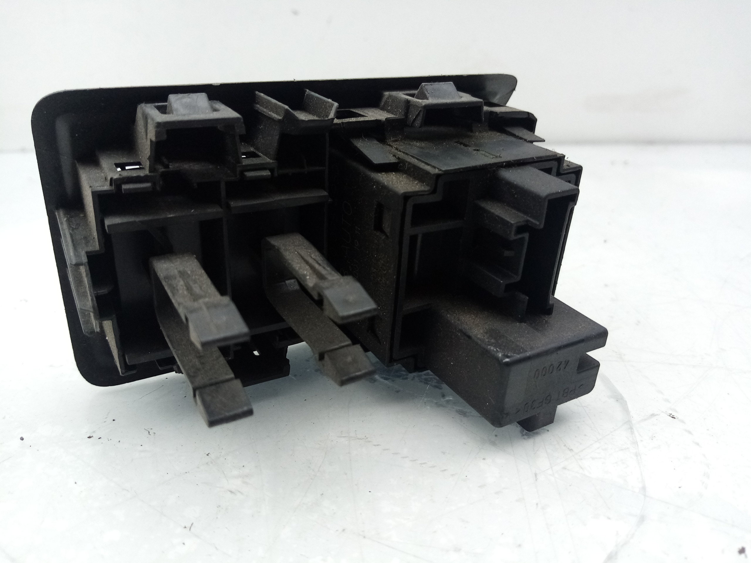 Module d’interrupteur de lumière RENAULT Clio III (BR0/1, CR0/1) Imagem-1
