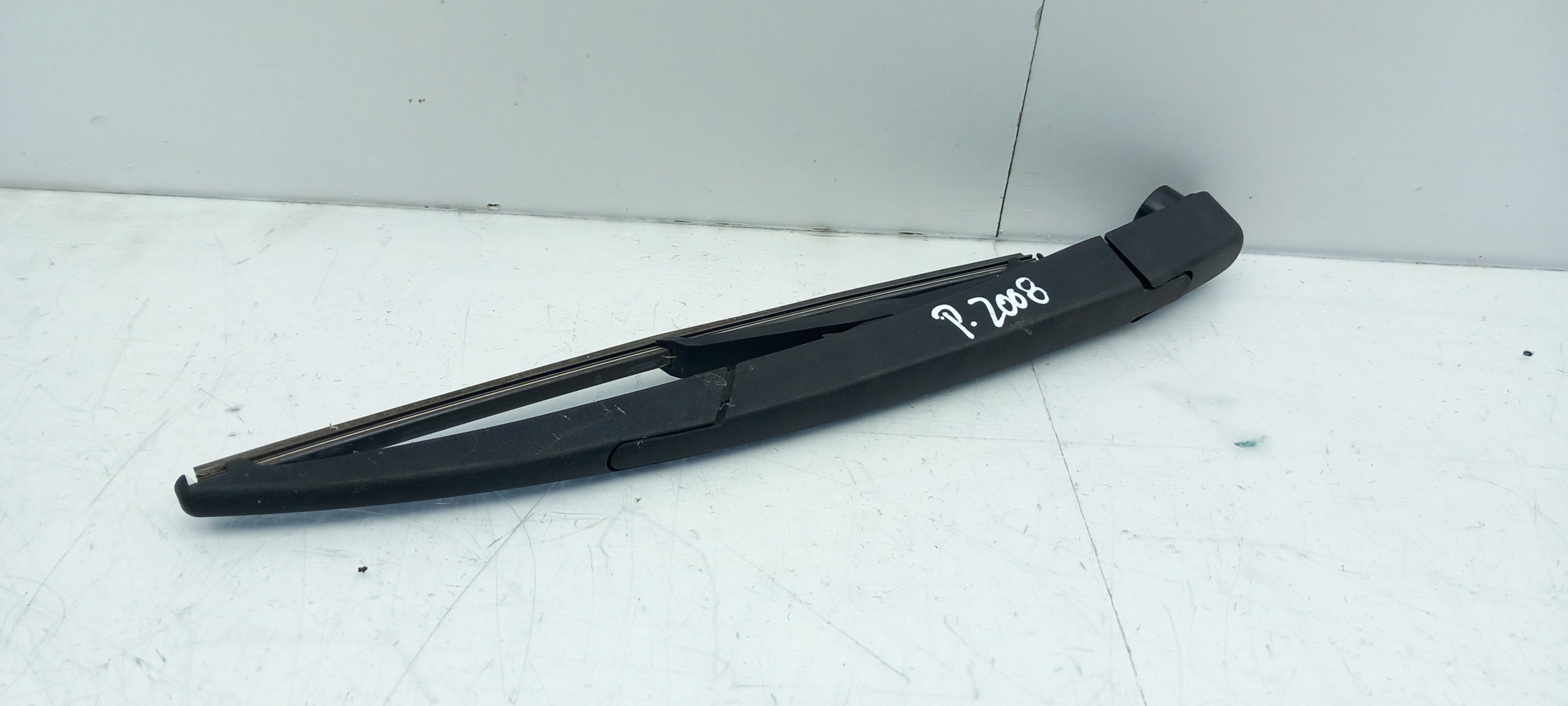 Brazo de limpiaparabrisas trasero PEUGEOT 2008 I (CU_) Imagem-1