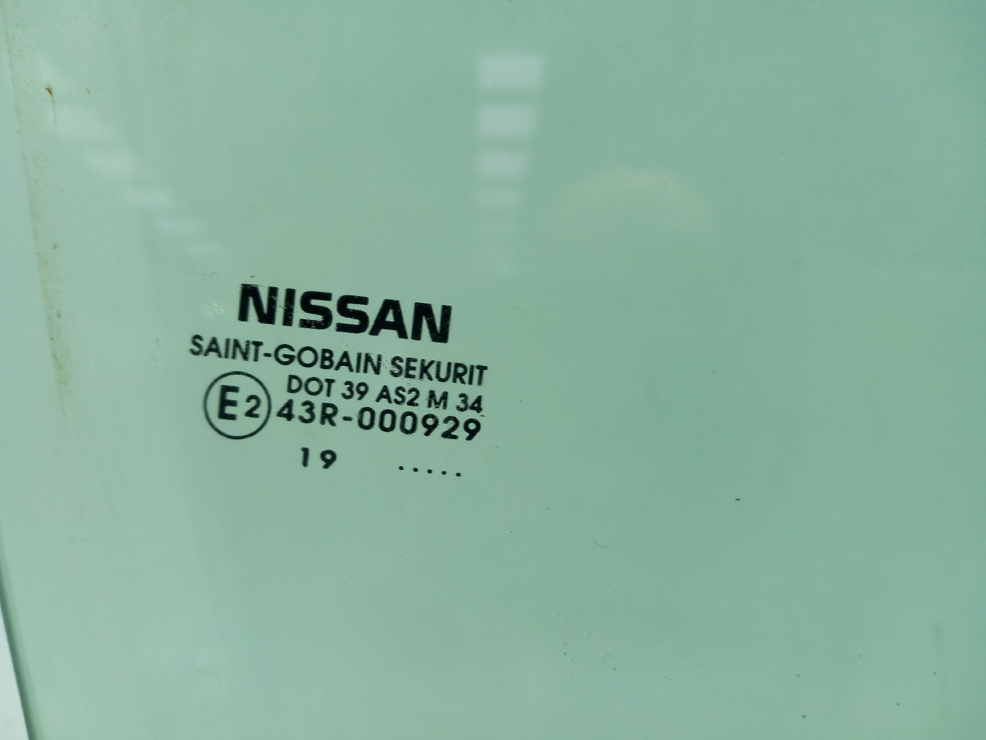 Vitre porte avant Droite NISSAN Micra V (K14) Imagem-1