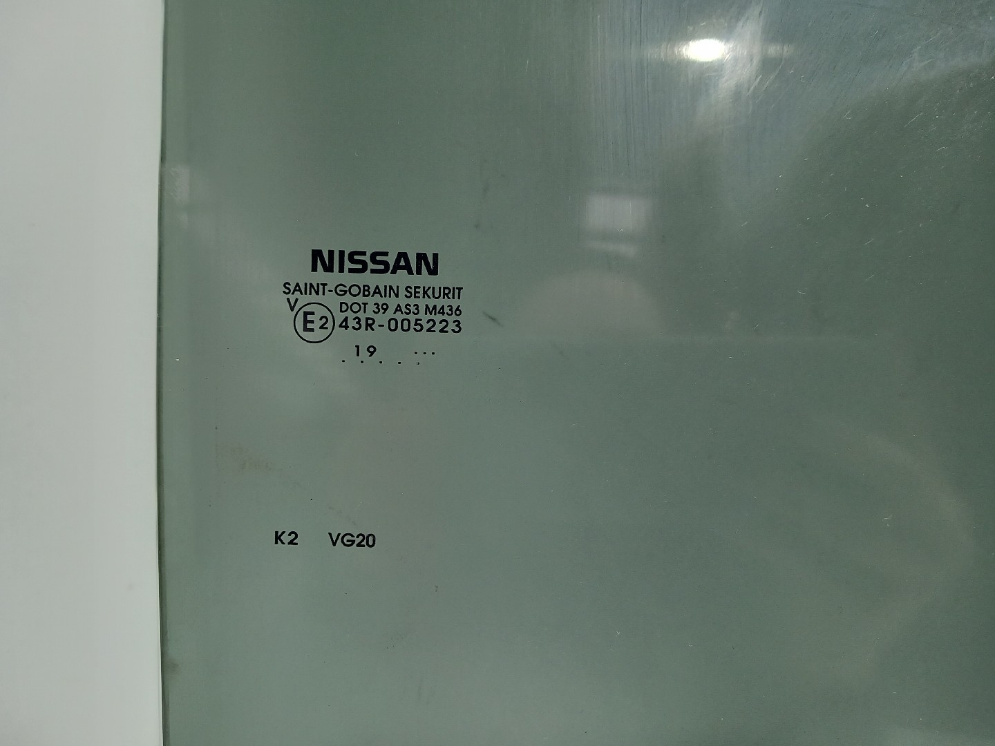 Vidrio puerta Trasero Derecho NISSAN Micra V (K14) Imagem-1