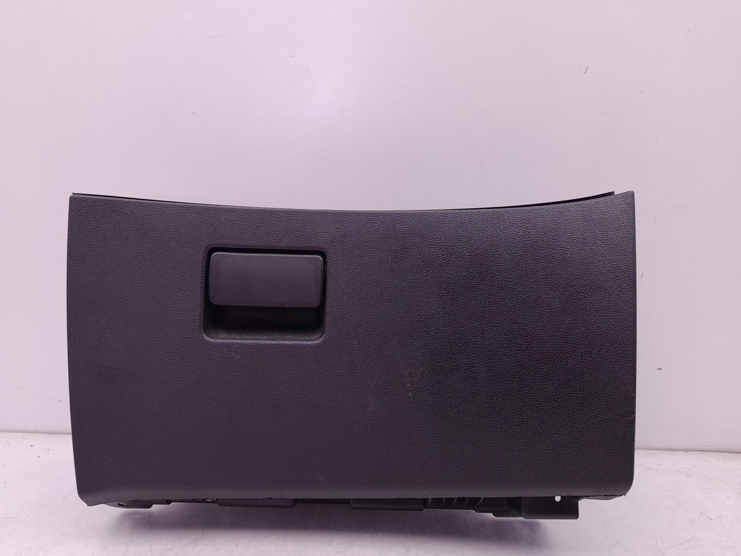 Glove Box / Compartment