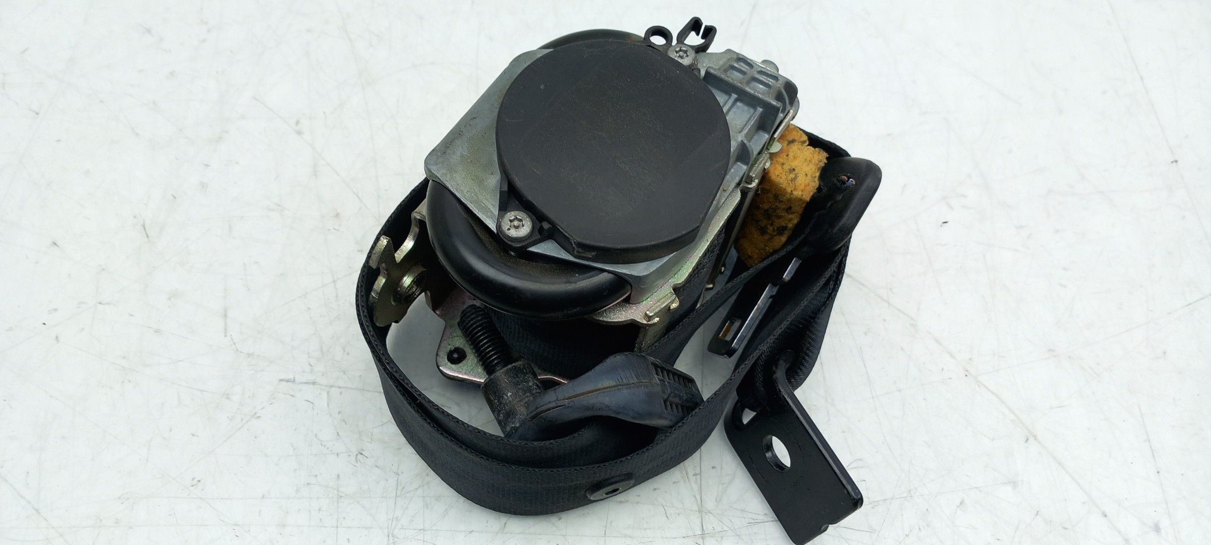 Right front seatbelt pretensioner RENAULT Megane III Grandtour (KZ0/1) Imagem-1