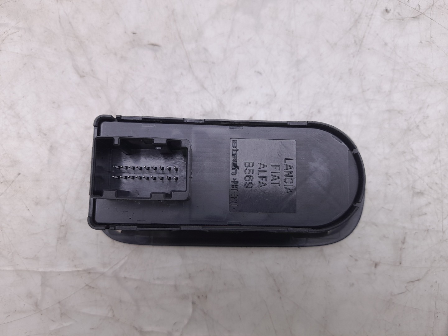 Mando / interruptor elevalunas delantero izquierdo FIAT 500 (312_) Imagem-1