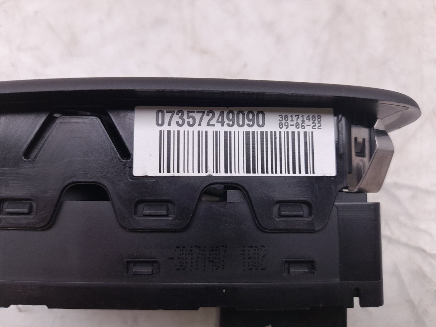 Mando / interruptor elevalunas delantero izquierdo FIAT 500 (312_) Imagem-3