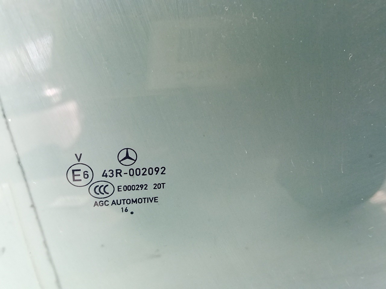 Right rear door glass MERCEDES-BENZ Classe C (W205) Imagem-1