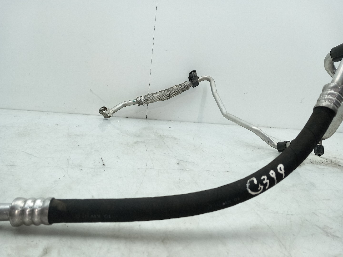 Tubo aire acondicionado SKODA Octavia II Break (1Z5) Imagem-1