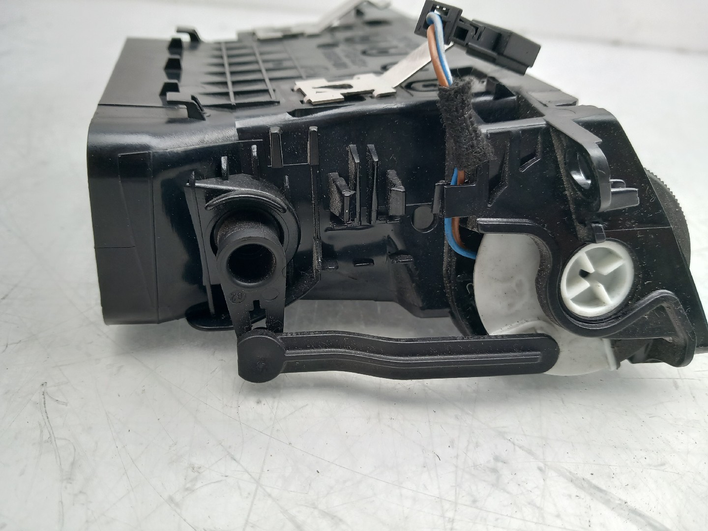 Difusor / saída de ar MERCEDES-BENZ Classe E (W212) Imagem-3