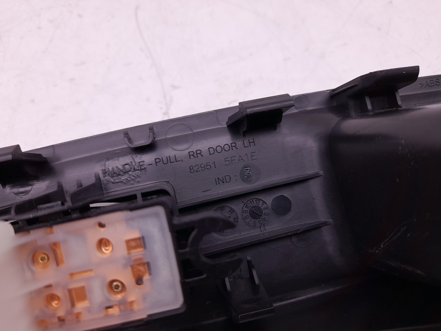 Mando / interruptor elevalunas delantero izquierdo NISSAN Micra V (K14) Imagem-2