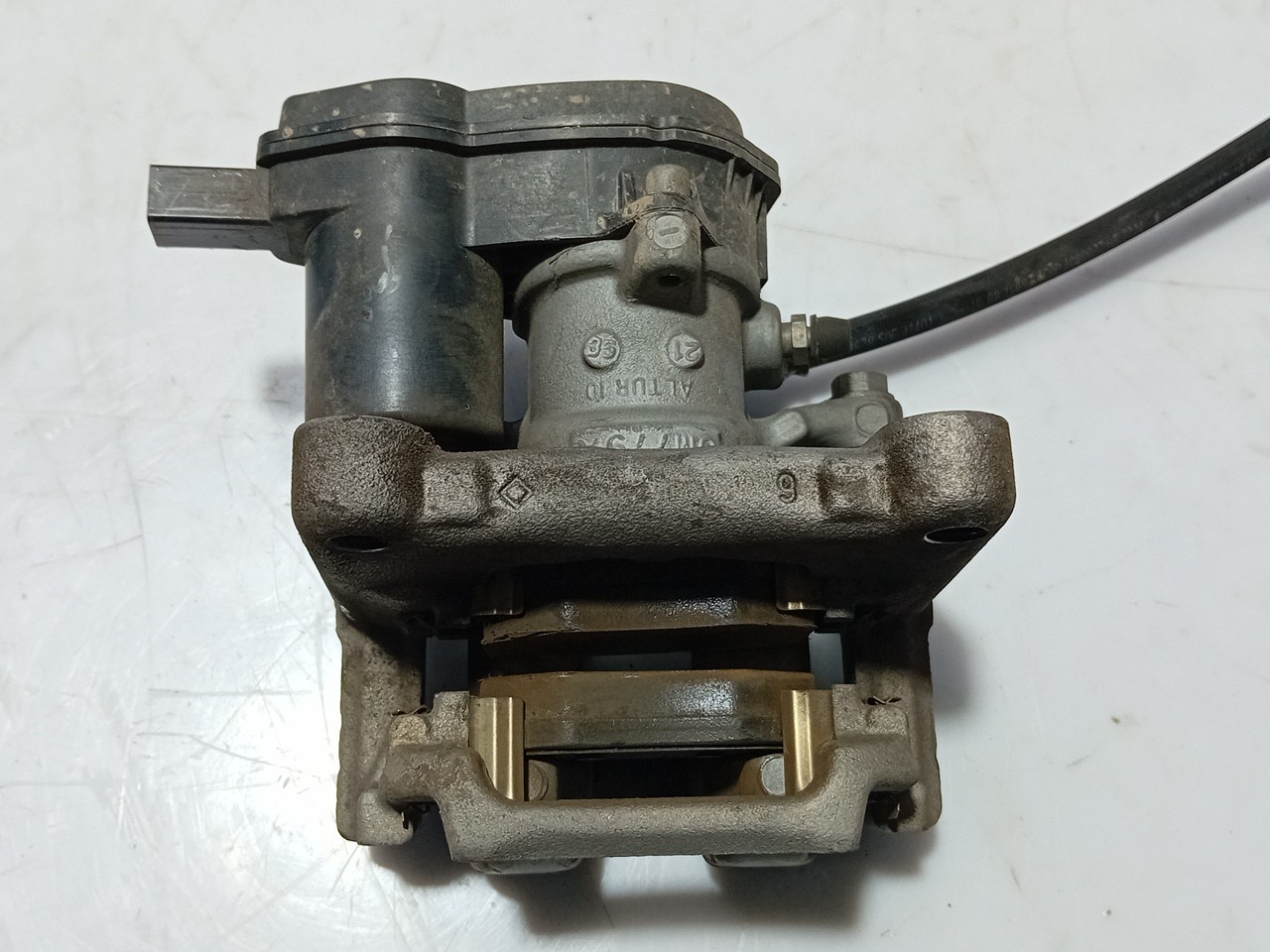 Pinza de freno Trasero Izquierdo CITROËN C4 III Imagem-1