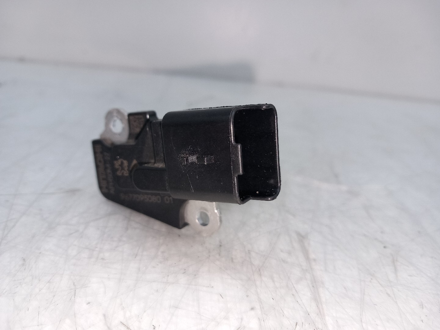 Medidor de masa de aire / Caudalímetros  CITROËN C4 III Imagem-1