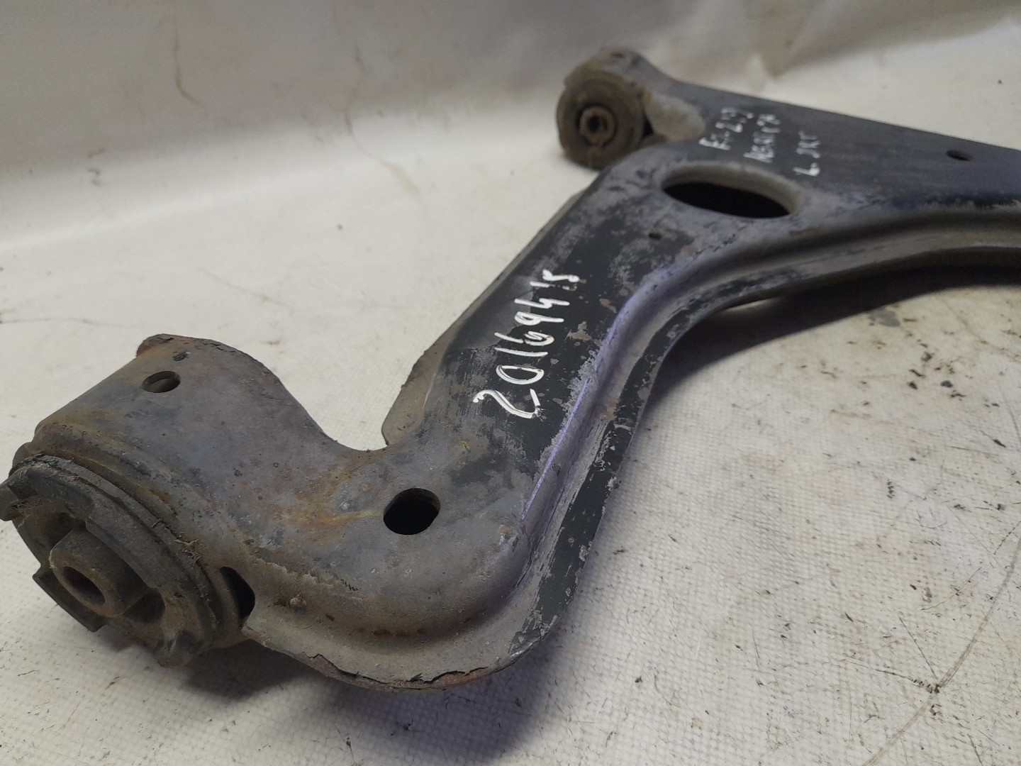Bras de suspension Avant Droite OPEL Meriva B Imagem-1