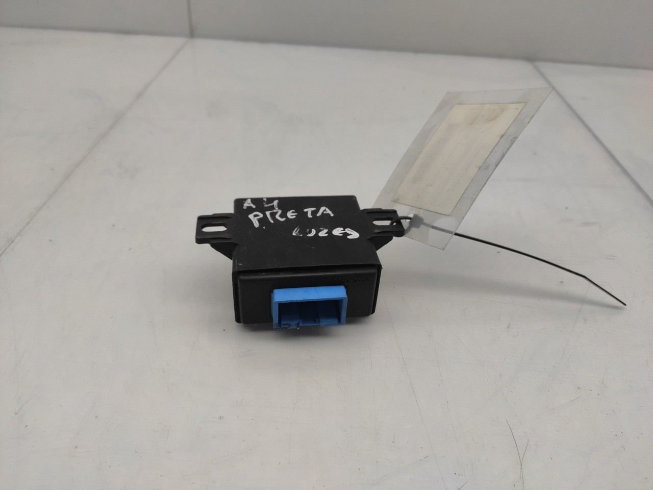 Lighting control unit / Lights ECU