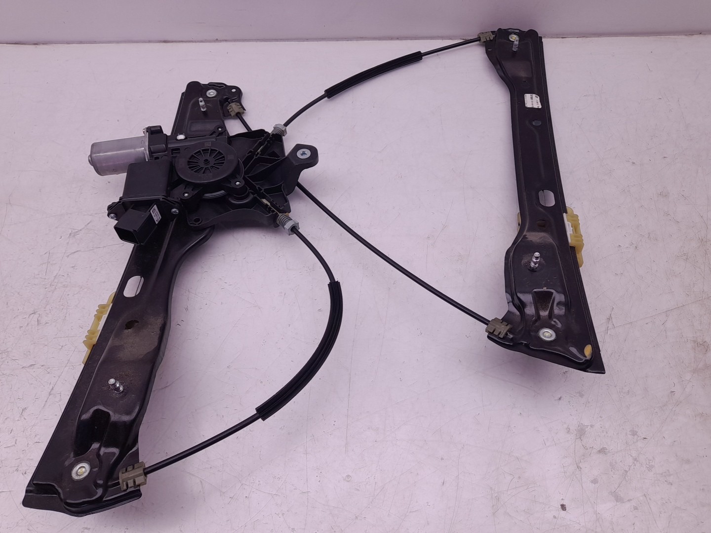 Right front window regulator