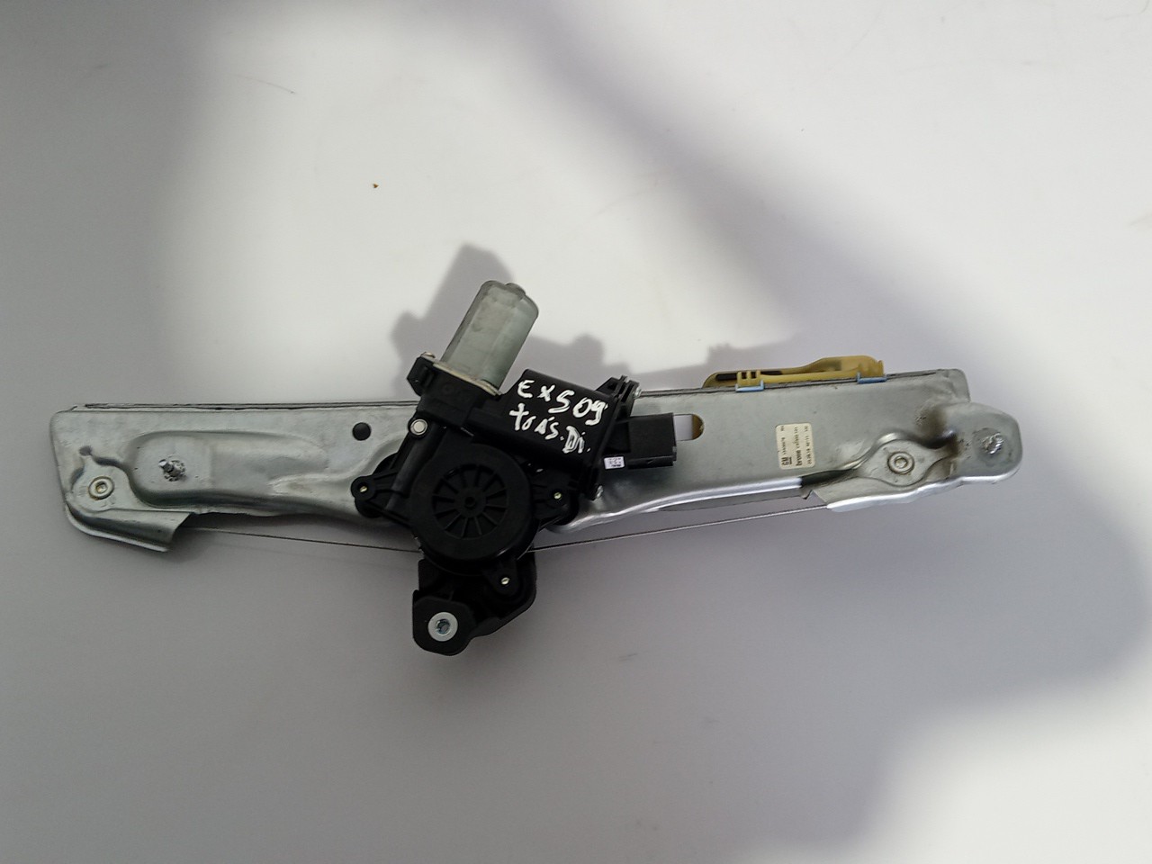 Right rear window regulator