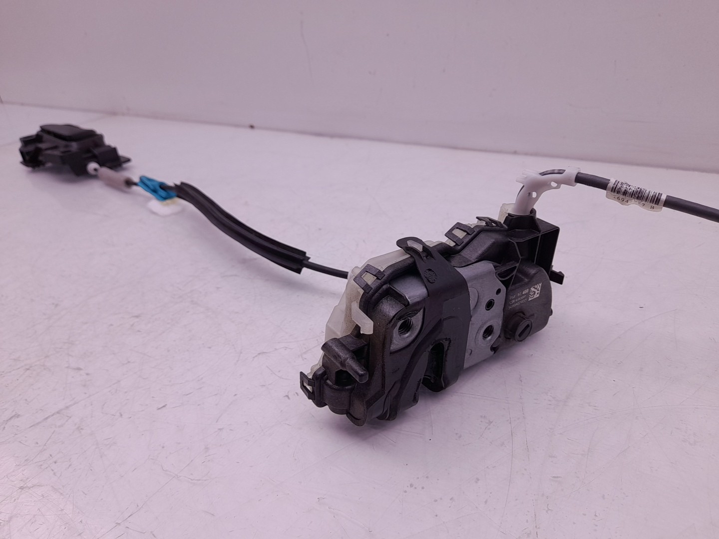 Serrure Avant Droite PEUGEOT Partner (K9)