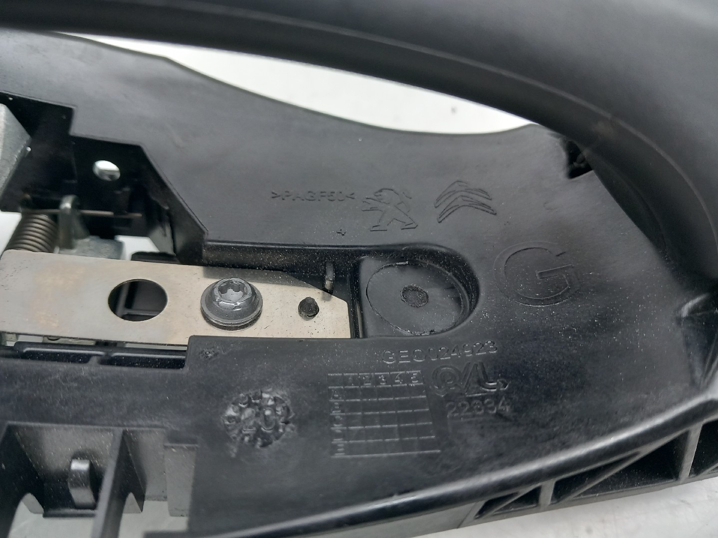 Poignée de porte avant gauche PEUGEOT Partner (K9) Imagem-1