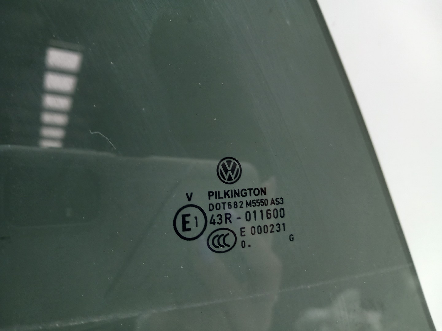 Vitre porte arrière gauche VOLKSWAGEN Arteon (3H7, 3H8) Imagem-1