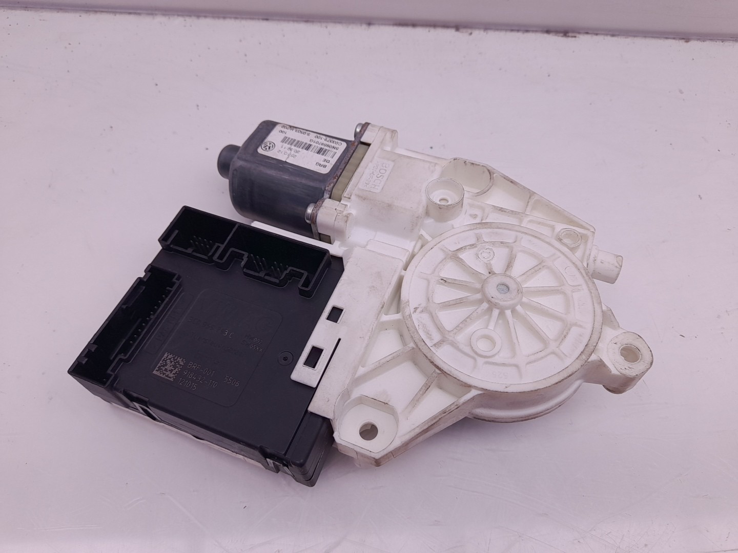 Motor vidro frente esquerdo VOLKSWAGEN Tiguan (5N) Imagem-1
