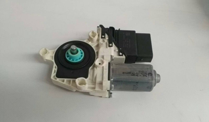 Motor vidro trás direito VOLKSWAGEN Tiguan (5N) Imagem-1