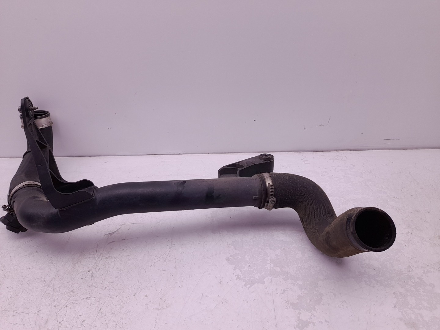 Tubo intercooler SEAT Ibiza IV SportCoupe (6J1, 6P5) Imagem-1