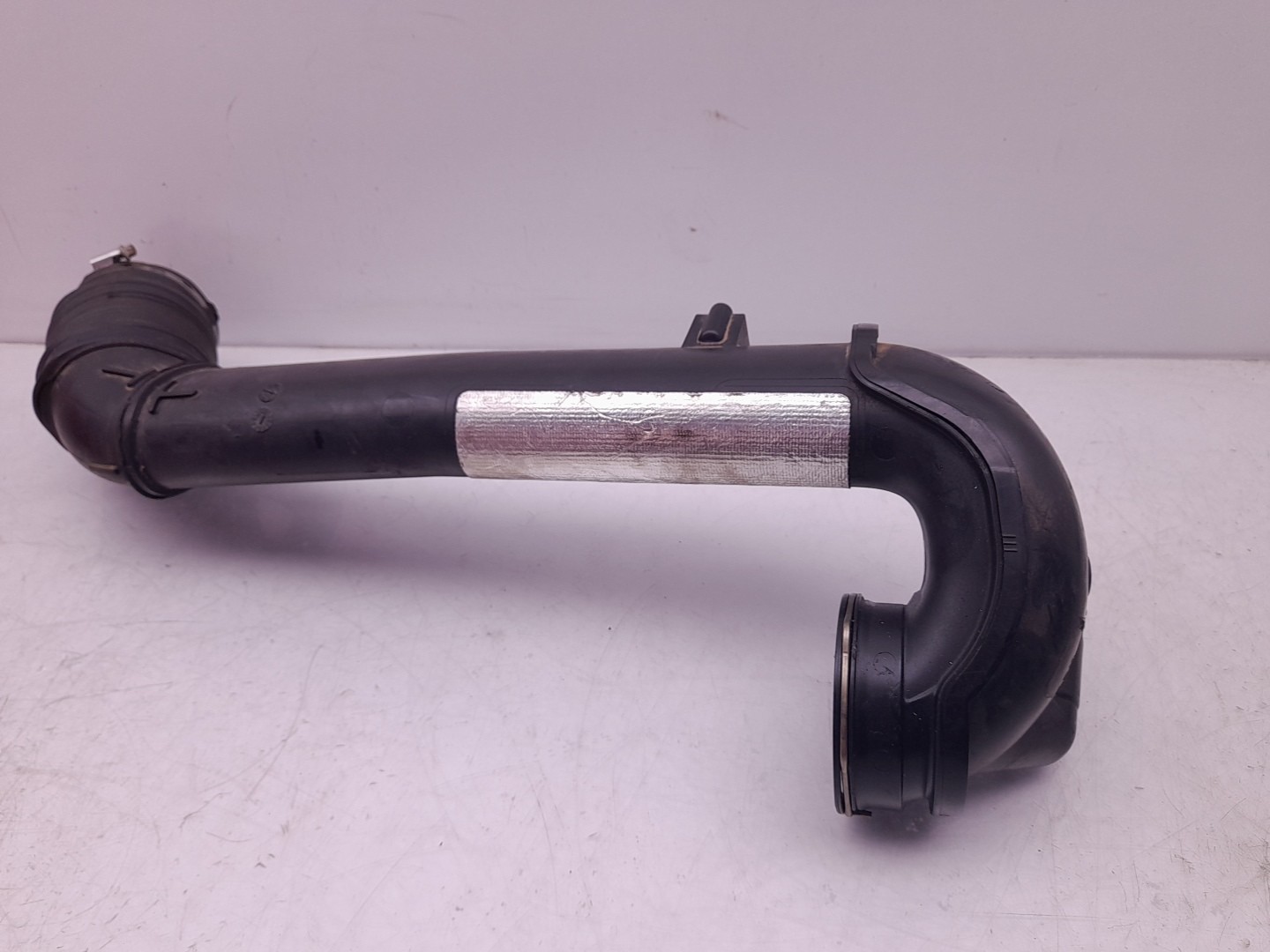 Intercooler pipe